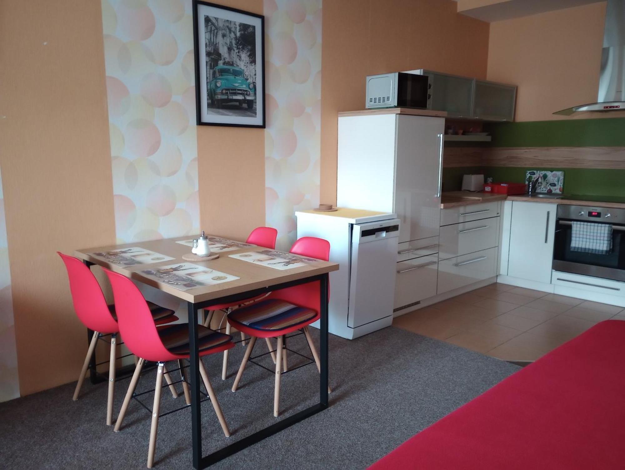 Apartman Rezidence Certovka 2121 Free Parking Garage Karlovy Vary Esterno foto