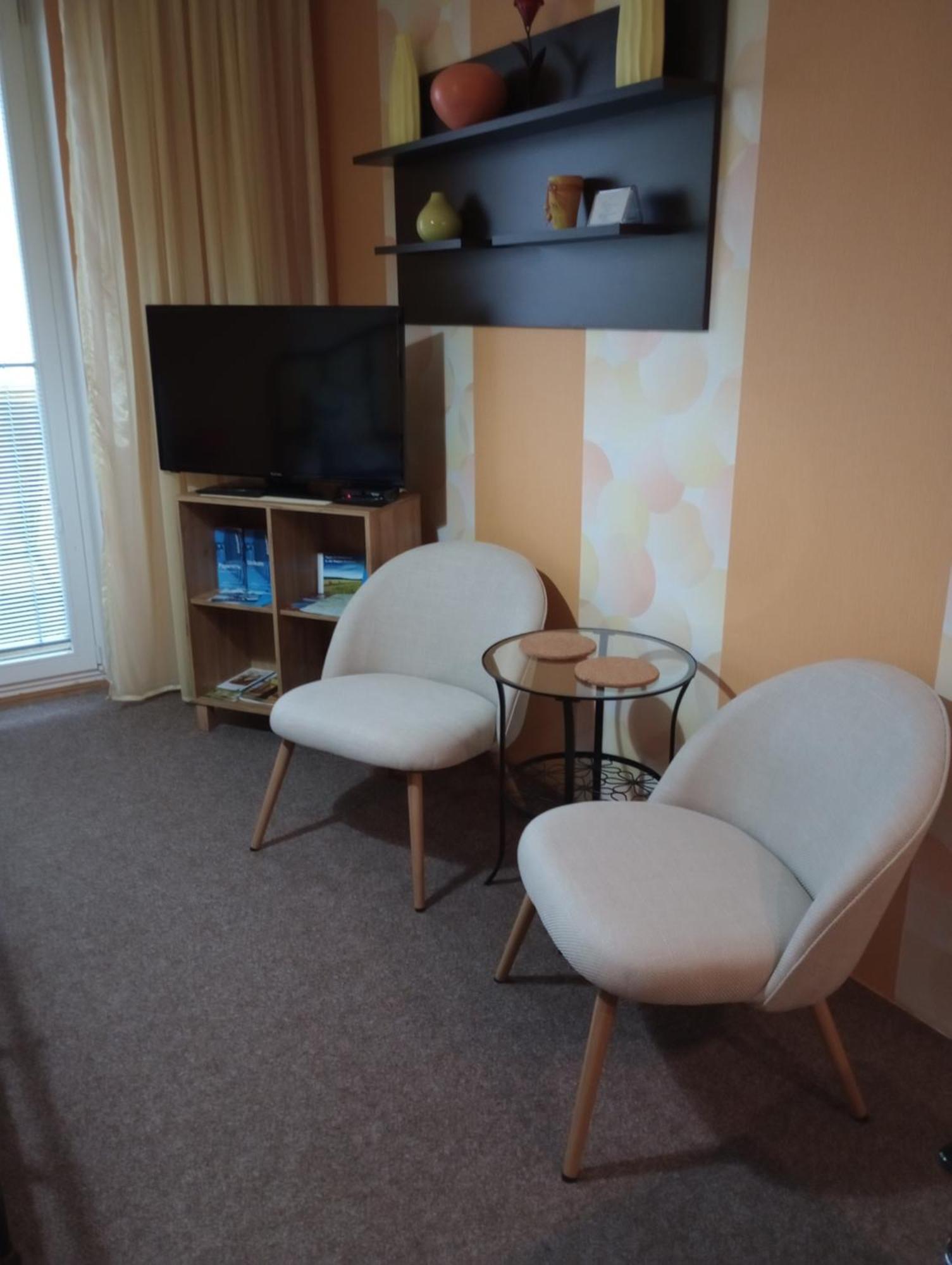 Apartman Rezidence Certovka 2121 Free Parking Garage Karlovy Vary Esterno foto